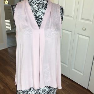 Vince Camuto top